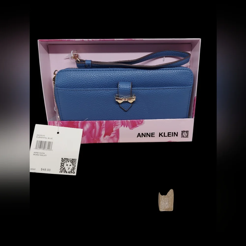 Anne Klein Blue Wristlet Wallet NWT - Picture 1 of 7